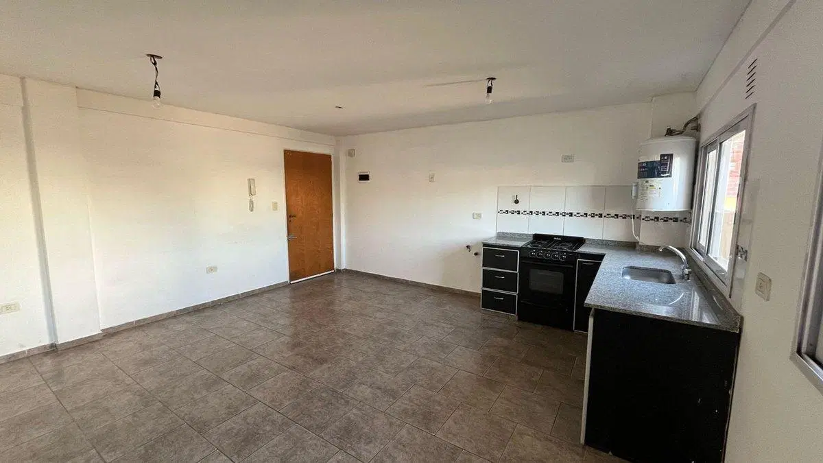 Alquiler departamento 3 amb. en Santos Lugares 5