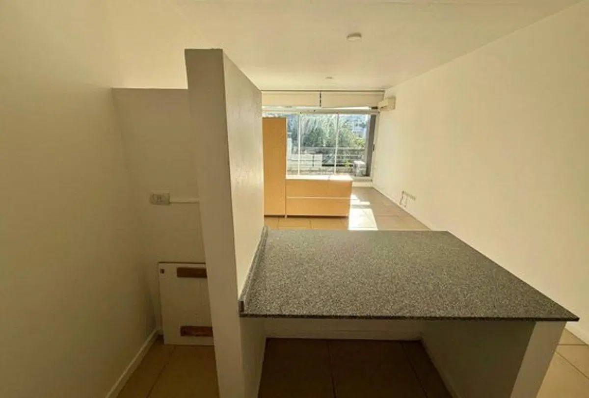 VENTA DEPARTAMENTO MONOAMBIENTE EN SAAVEDRA 2