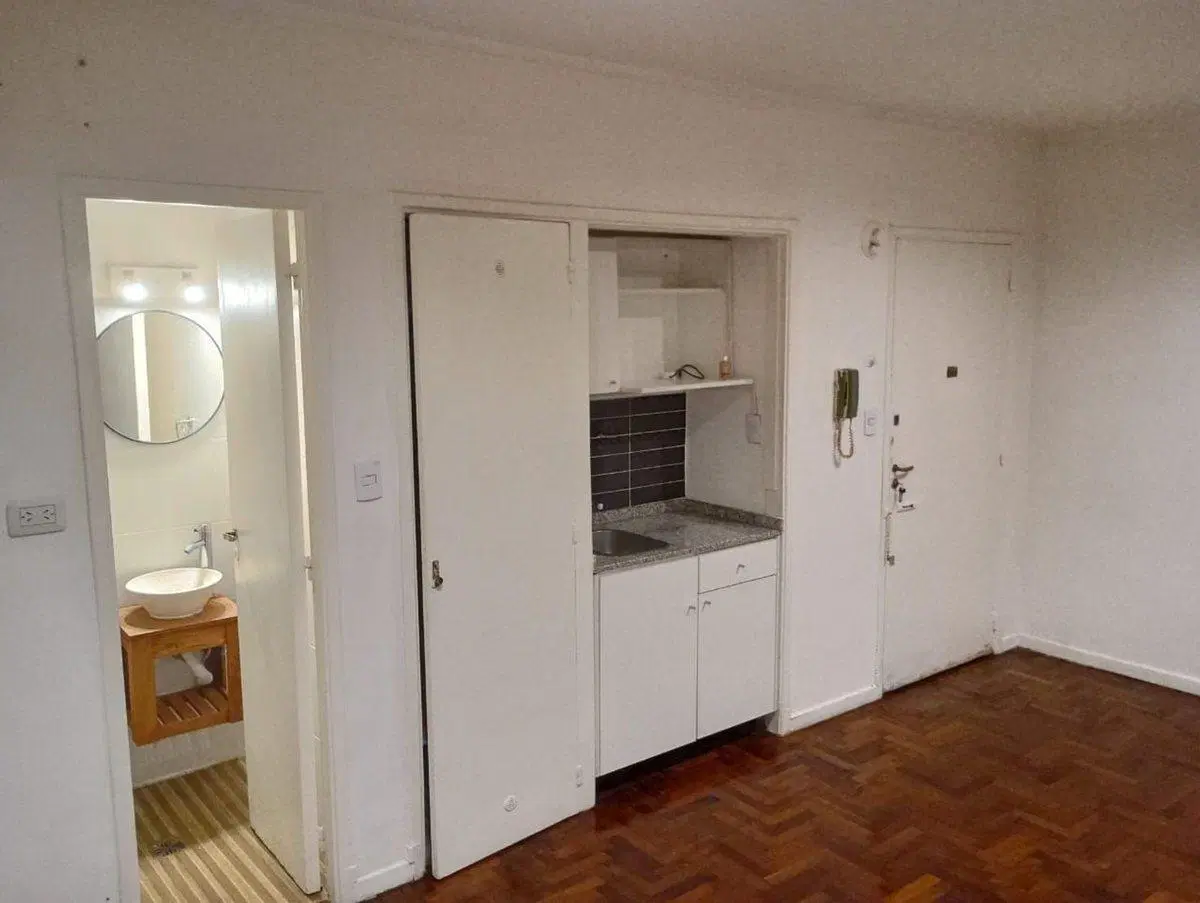 VENTA DEPARTAMENTO MONOAMBIENTE EN RECOLETA 5