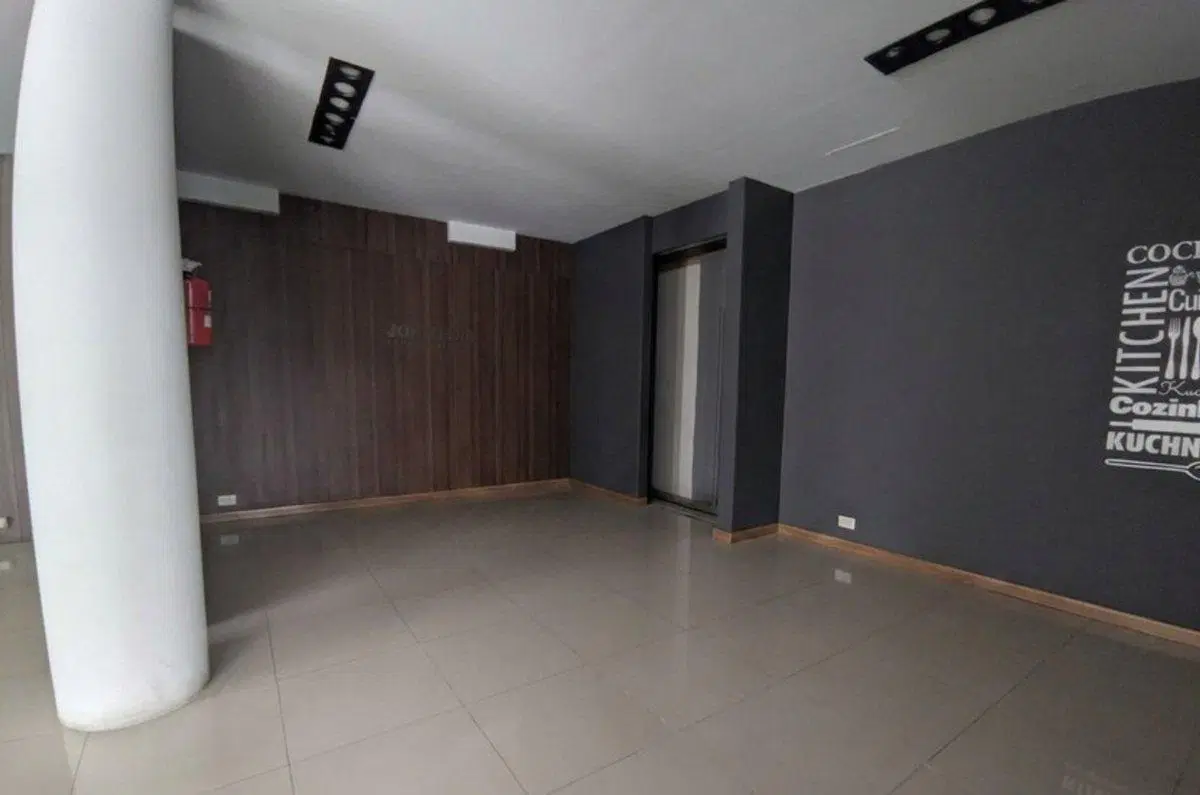 VENTA LOCAL ZONA UADE 2
