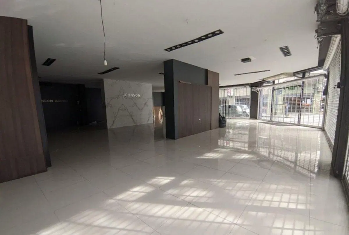 VENTA LOCAL ZONA UADE 5