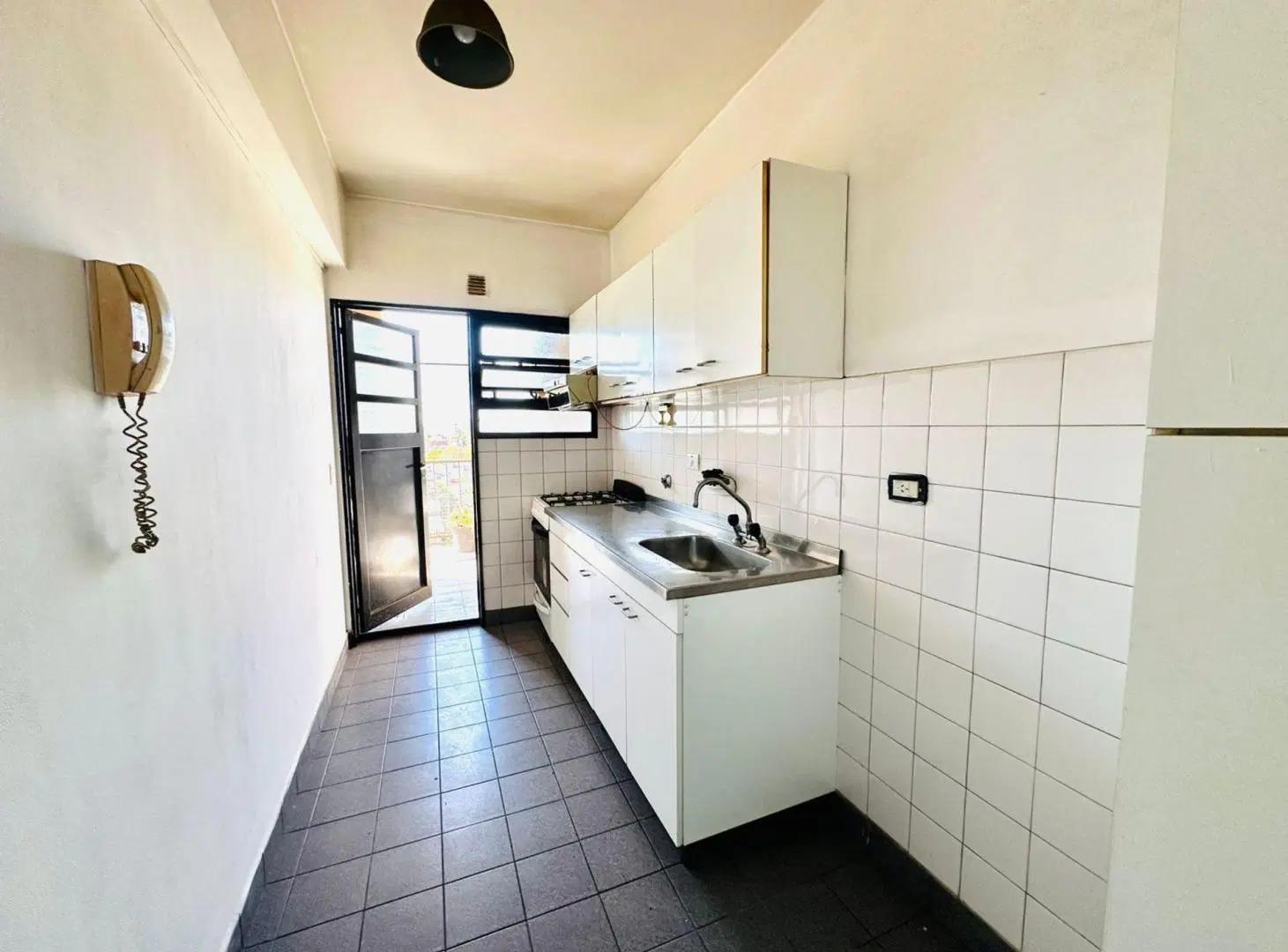 DEPARTAMENTO EN VENTA 4 AMB, GUARDACOCHE CIUDADELA 3