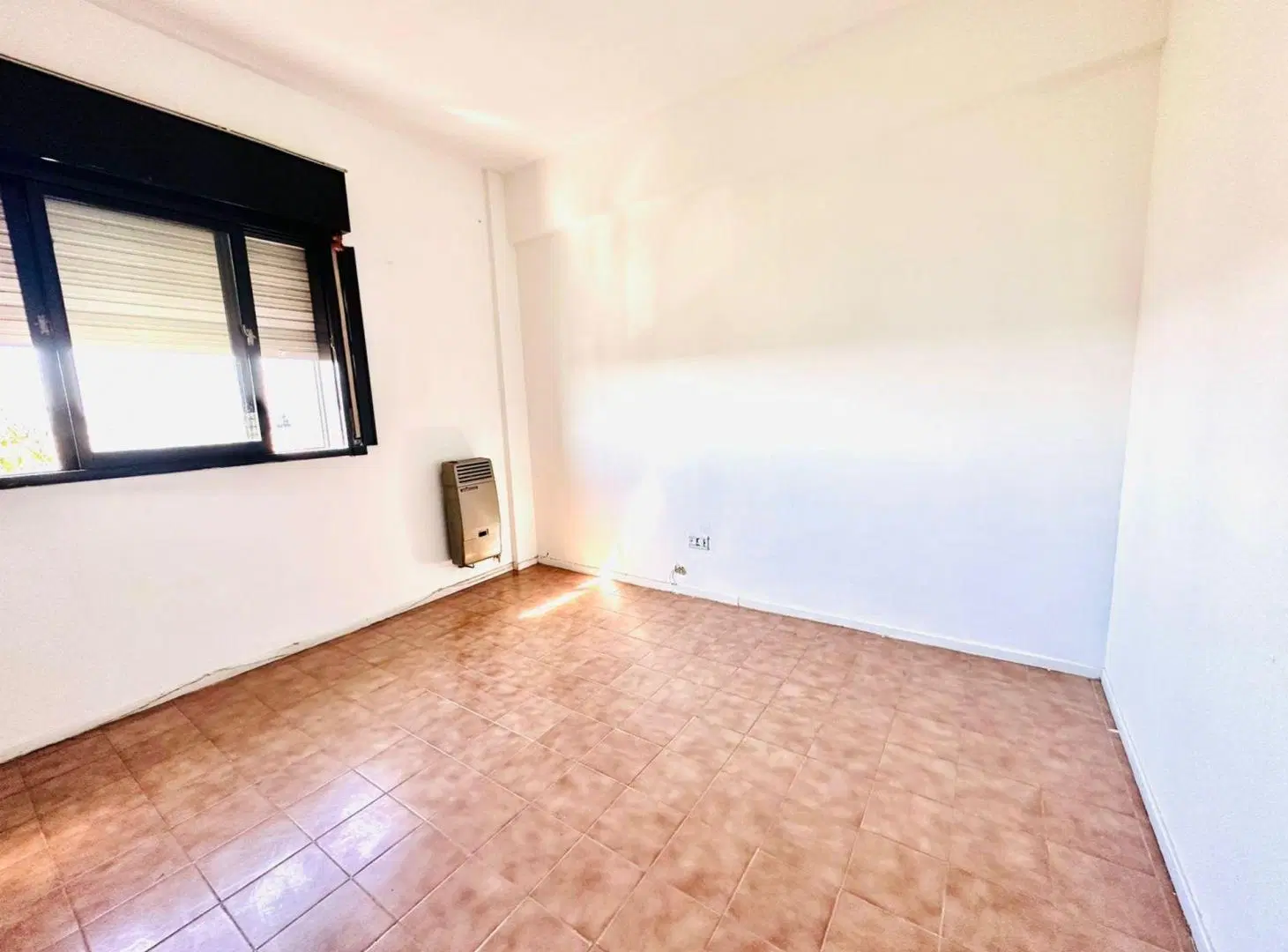 DEPARTAMENTO EN VENTA 4 AMB, GUARDACOCHE CIUDADELA 5