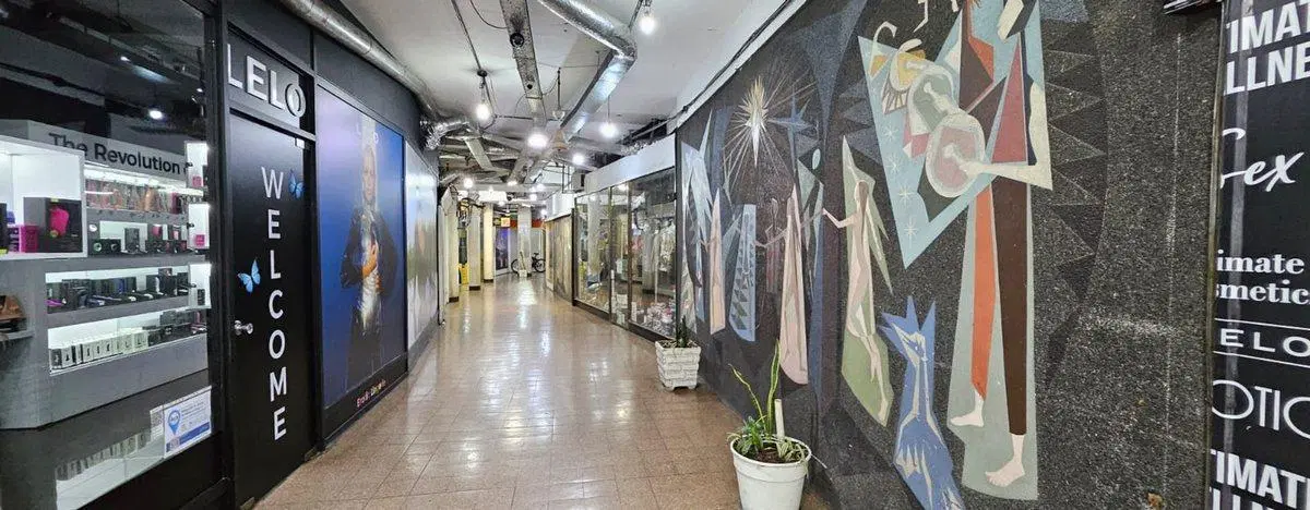 VENTA Local comercial en Galería Barrio Norte 2