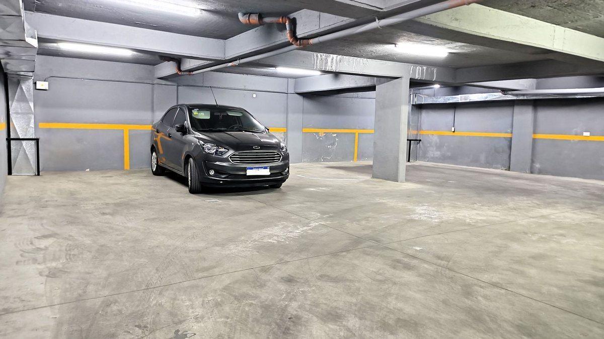 Foto de Venta Cochera Cubierta Villa Urquiza 1° P Elevador, imagen 1