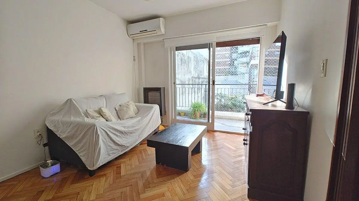 Venta Departamento 4 ambientes Belgrano C/ Balcón 3