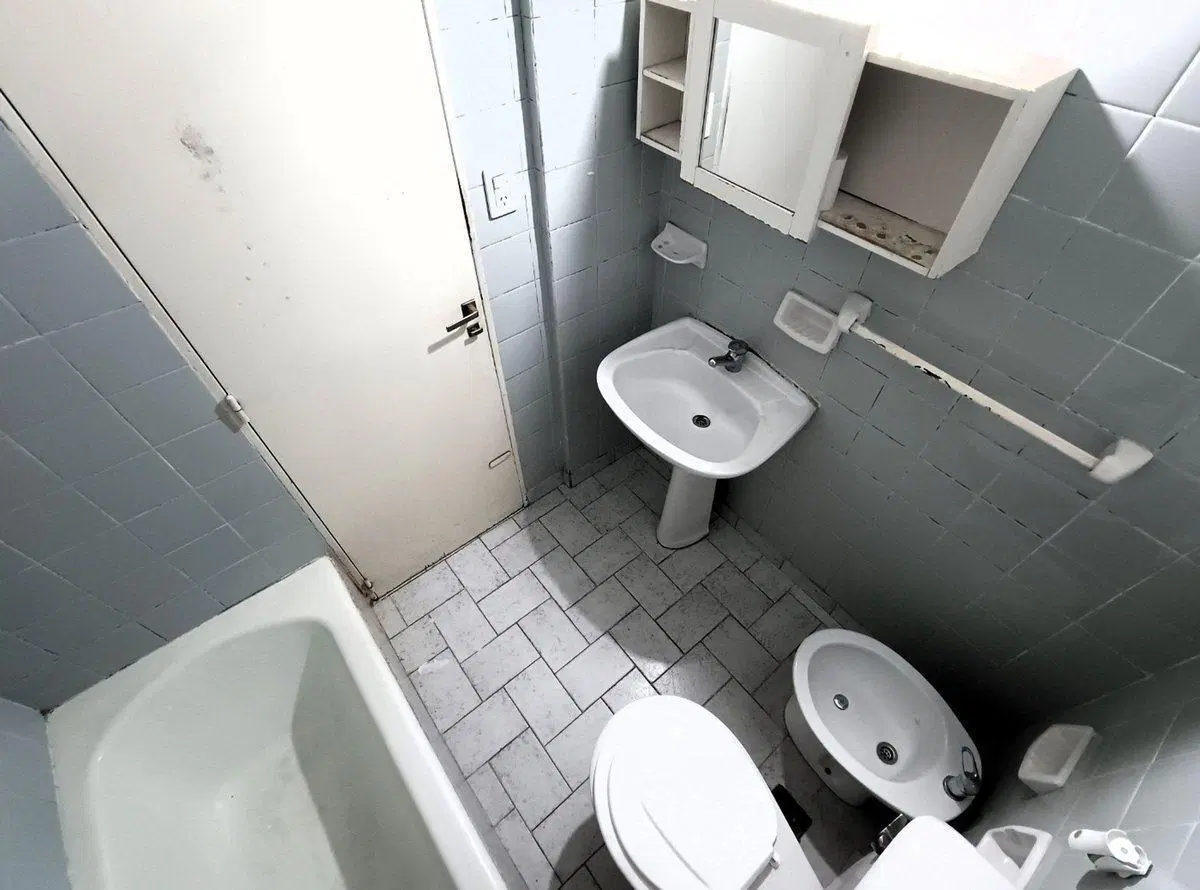 Departamento 3 ambientes con balcon en Coghlan 2