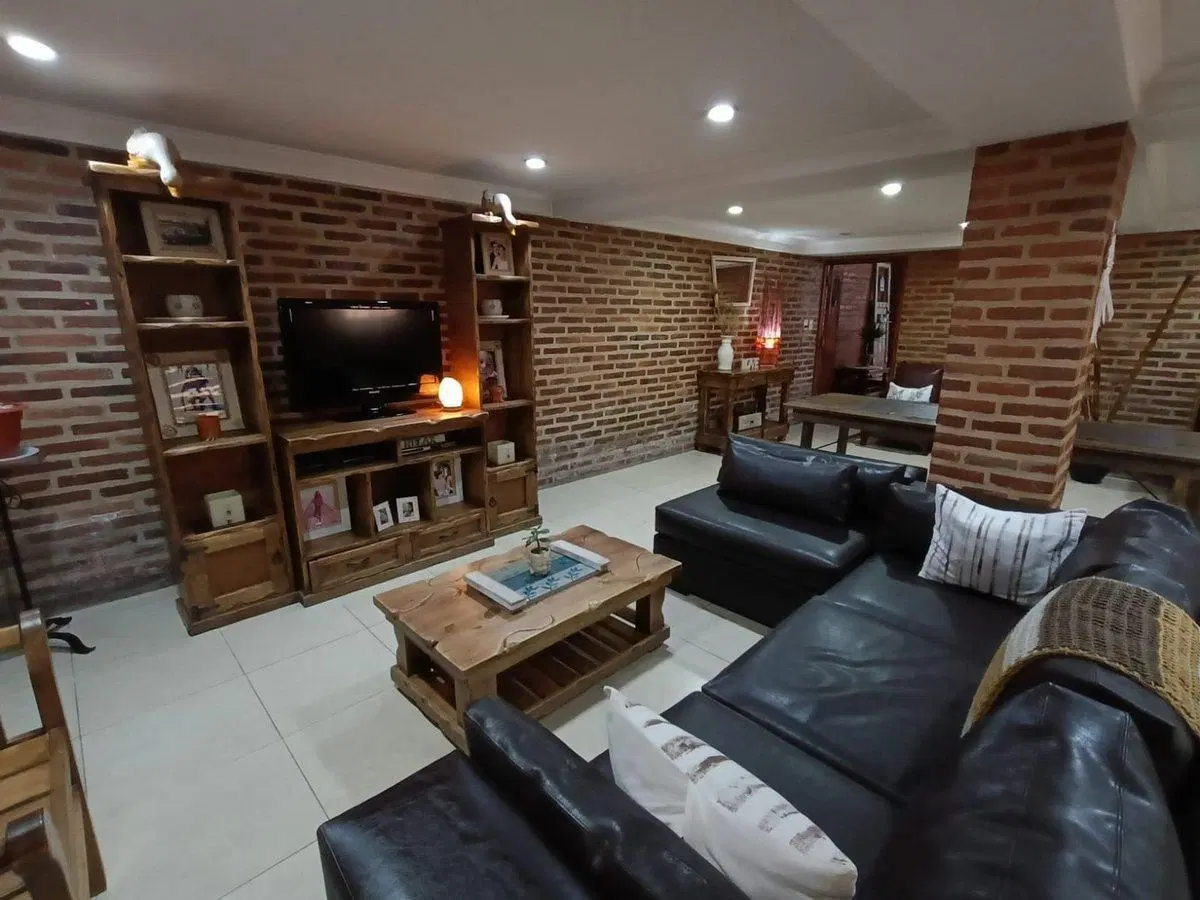 VENTA - CASA 5 AMB - COMERCIAL - RINCON DE MILBERG 3