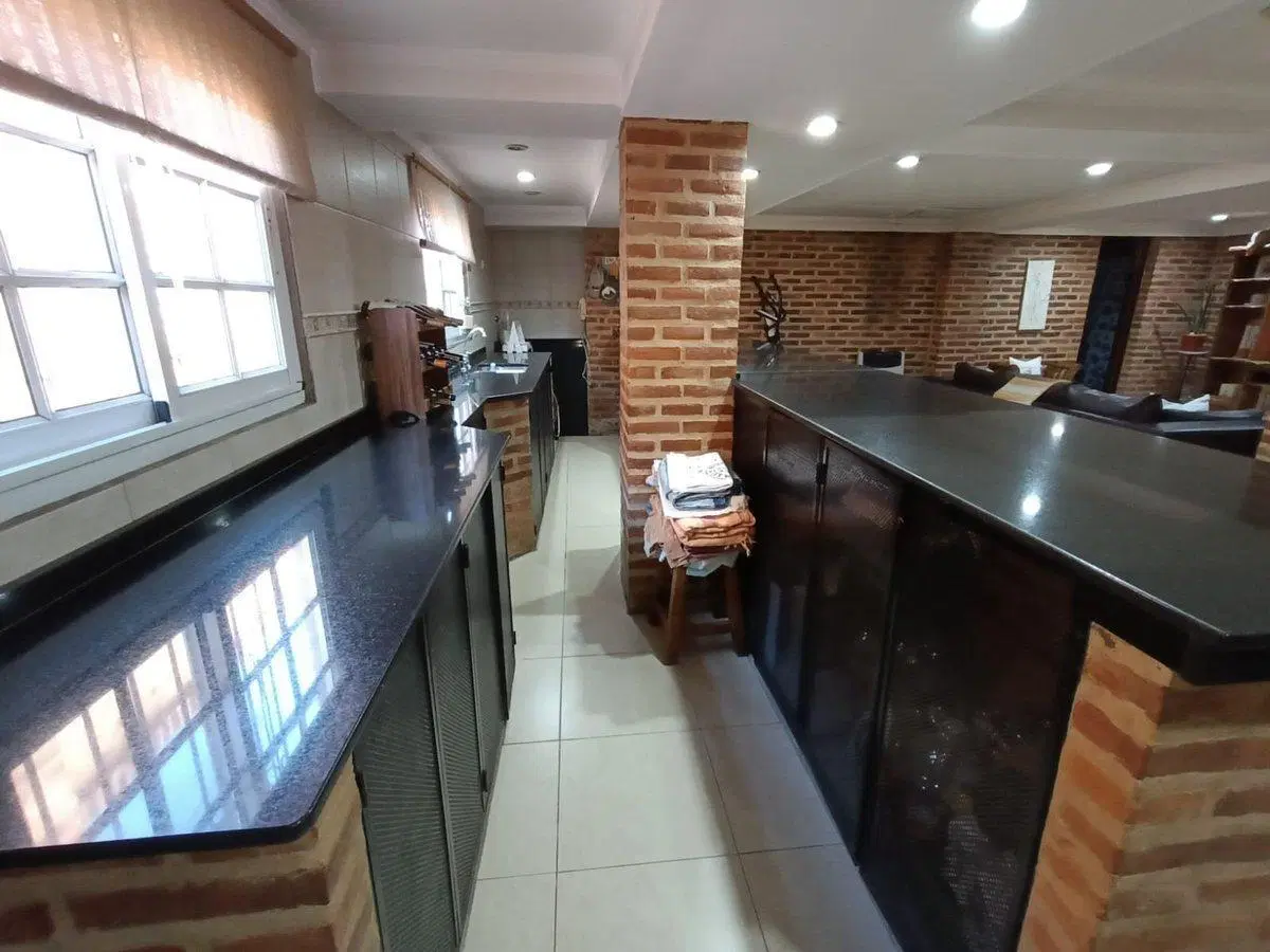 VENTA - CASA 5 AMB - COMERCIAL - RINCON DE MILBERG 2