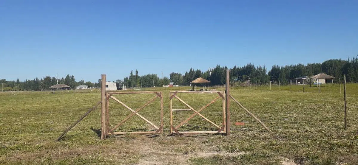 VENTA LOTE 50,02m X 88,41m ALAMBRADO  QUINCHO 2