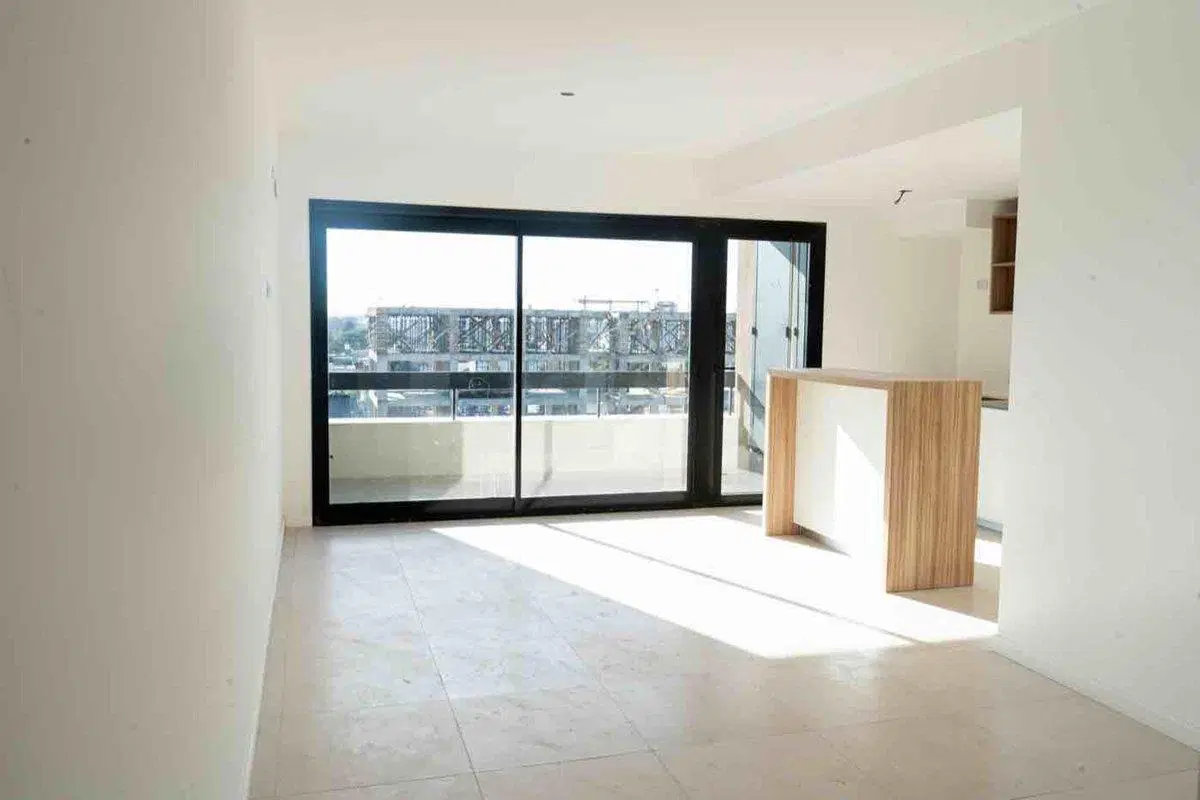 VENTA - DEPTO 3 AMB C/COCHERA - SAENZ PEÑA 3