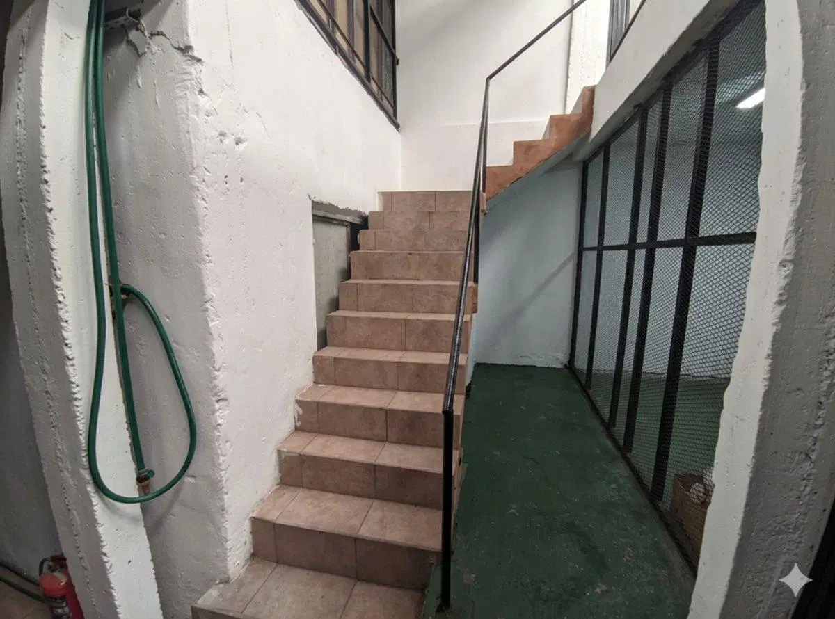 VENTA Excelente Depósito/ Galpón 5