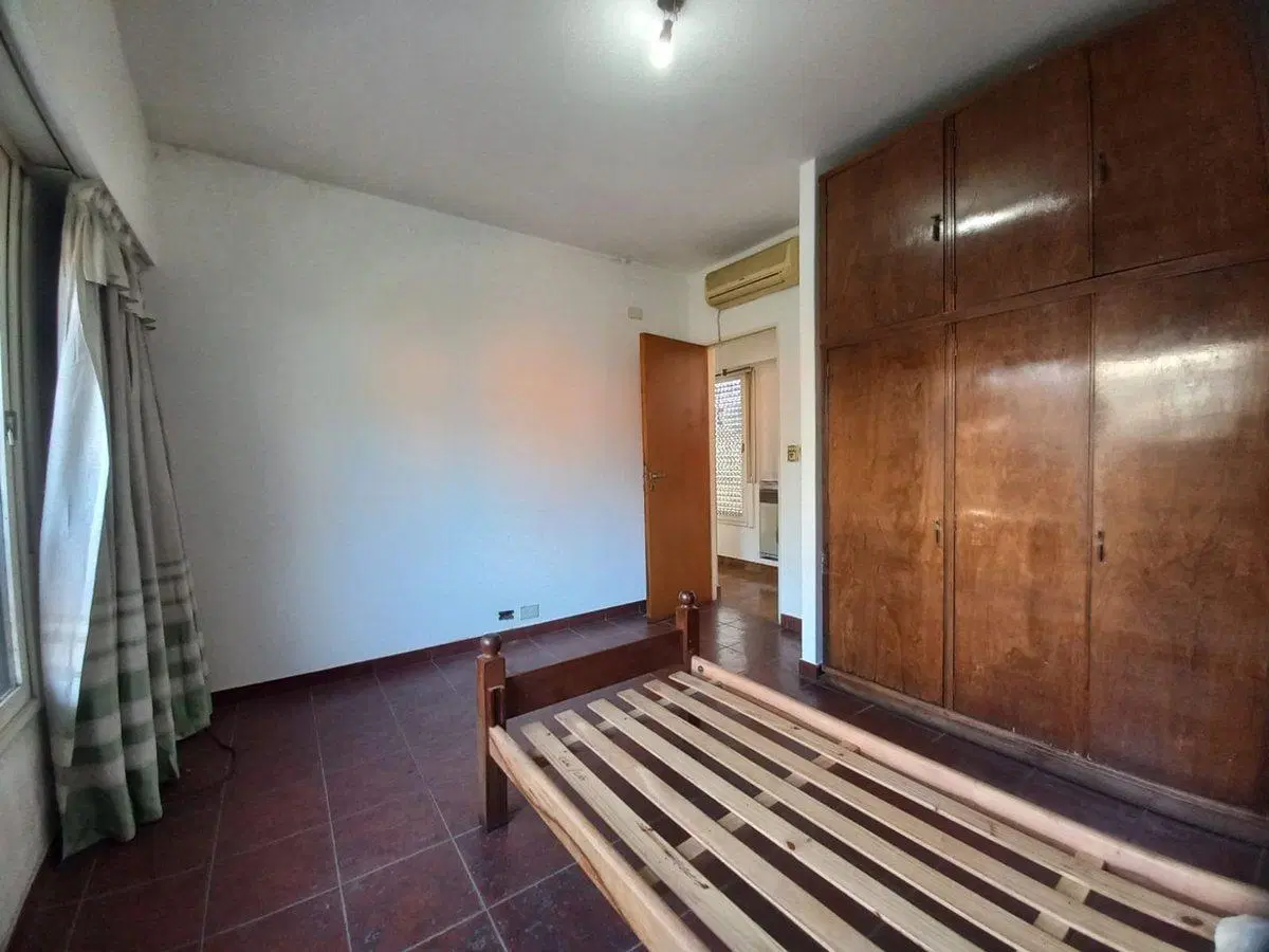 Venta Ph 5 Ambies, cochera, terraza Santos Lugares 5