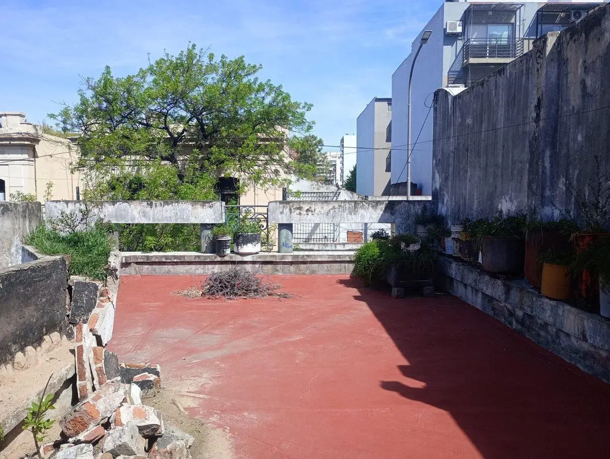 Venta ph 4 ambientes mas local comercial Almagro 3