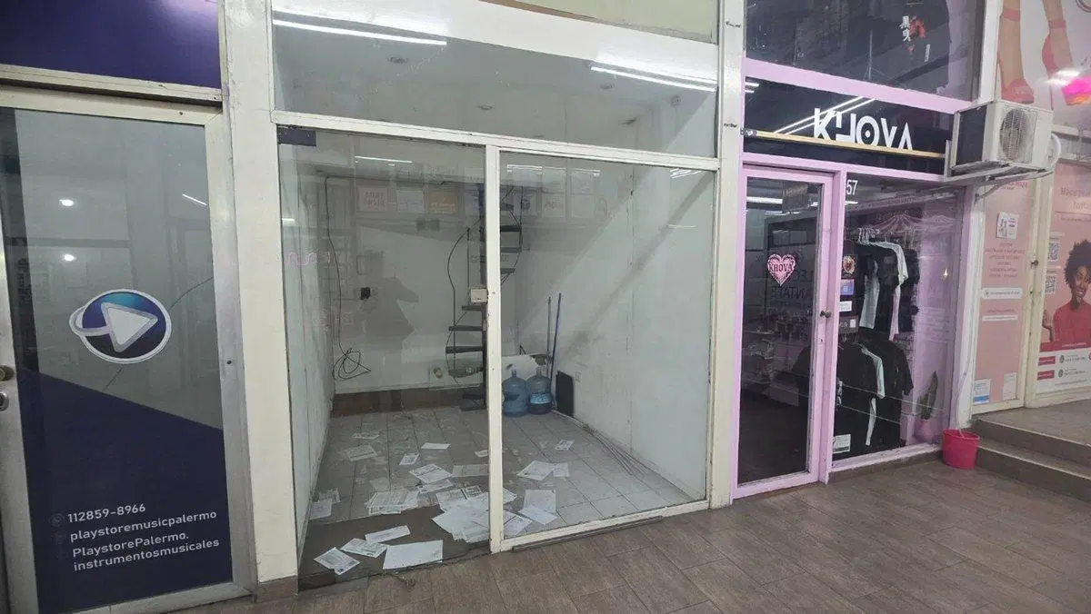 Alquiler local comercial en galeria, Palermo 2