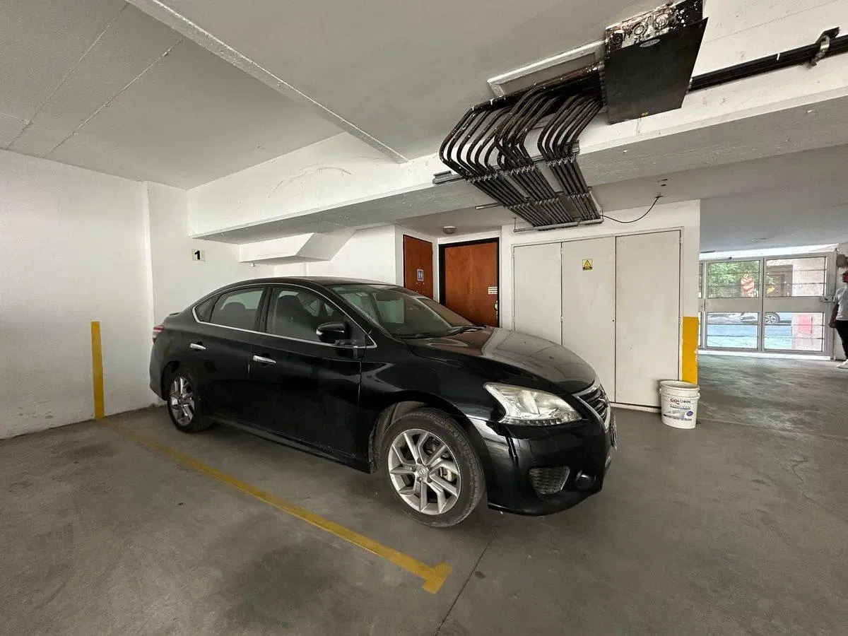 Venta Cochera en Parque Chas Excelente Ubicación 2