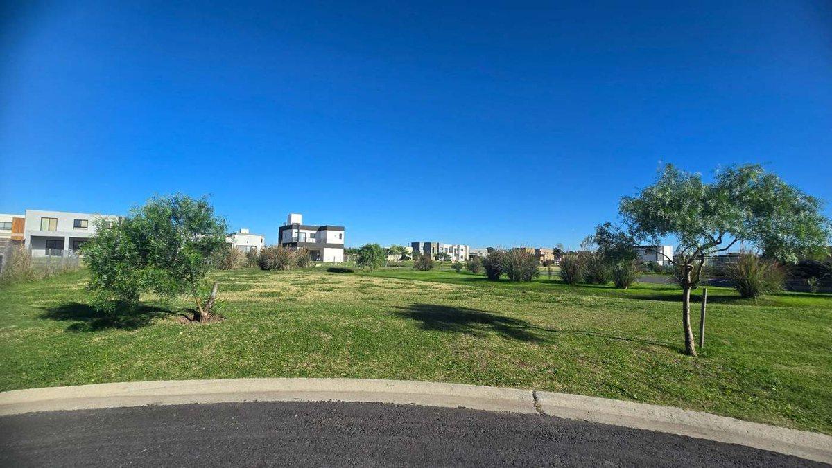 Venta lote barrio Santa Elisa, Pilar del Este