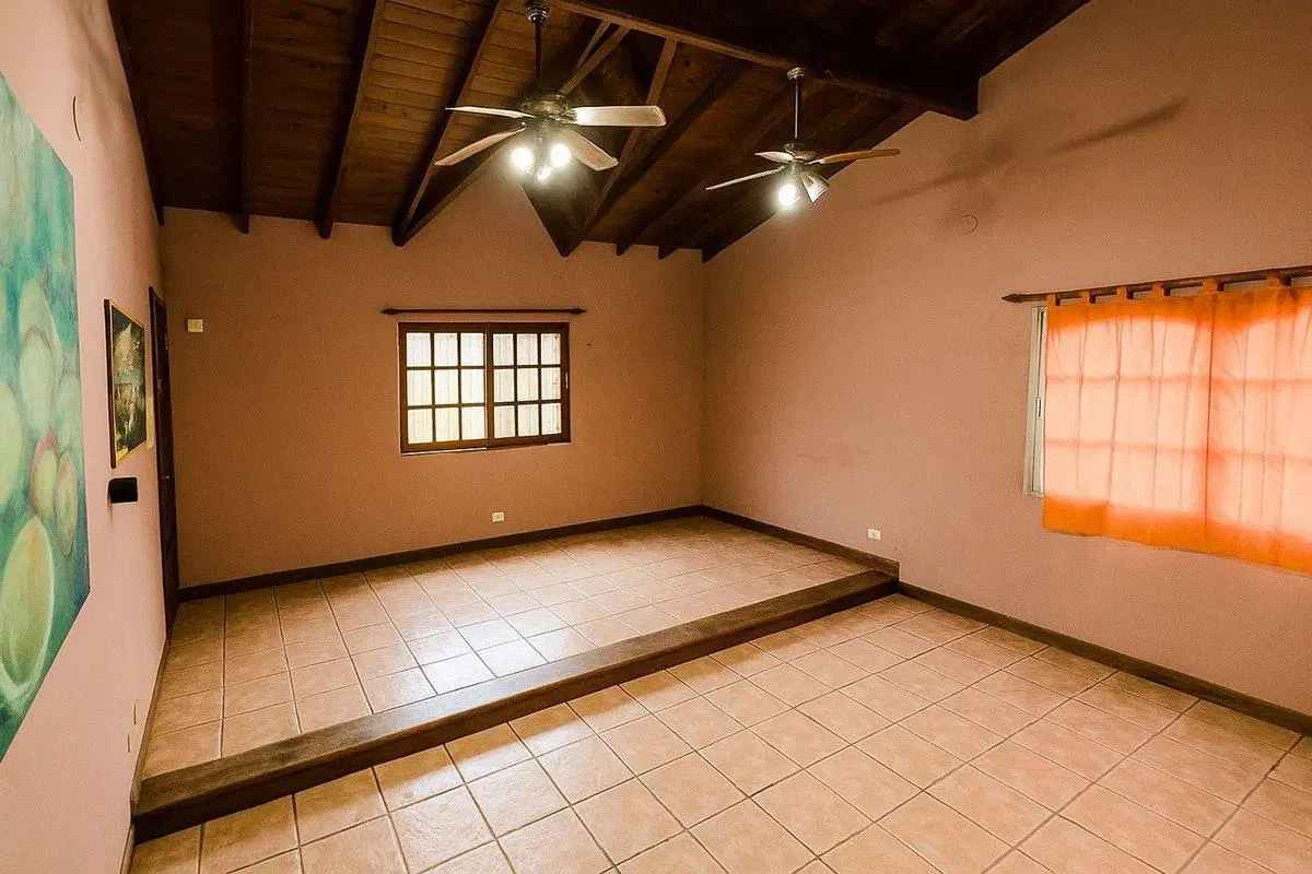 VENTA CASA 4 AMBIENTES 4