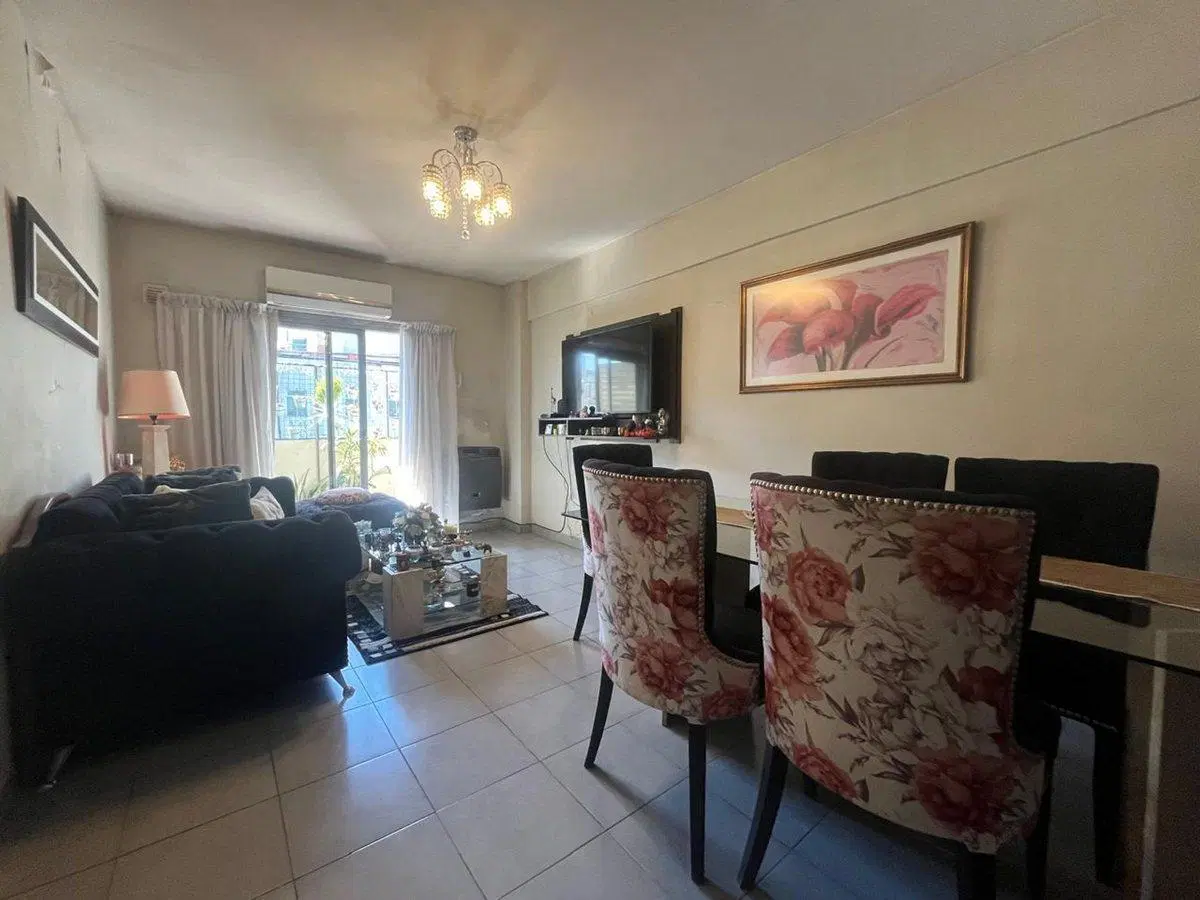 VENTA DEPARTAMENTO 4 AMBIENTES ALMAGRO 2 BALCONES 3