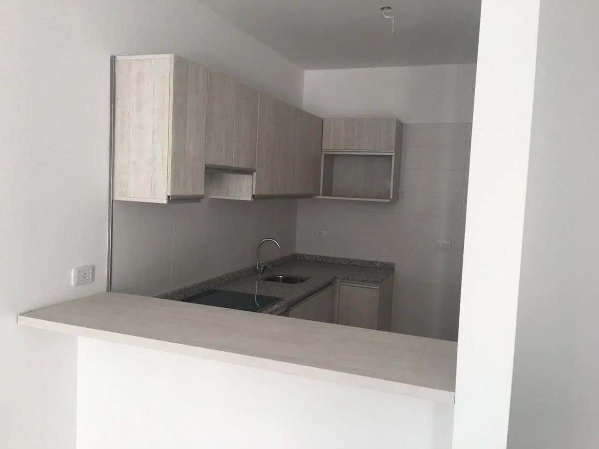 Alquiler monoambiente Villa Urquiza con balcón 3