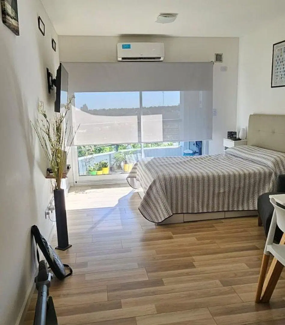 Monoambiente con Balcón - Hermosa y luminosa vista 5