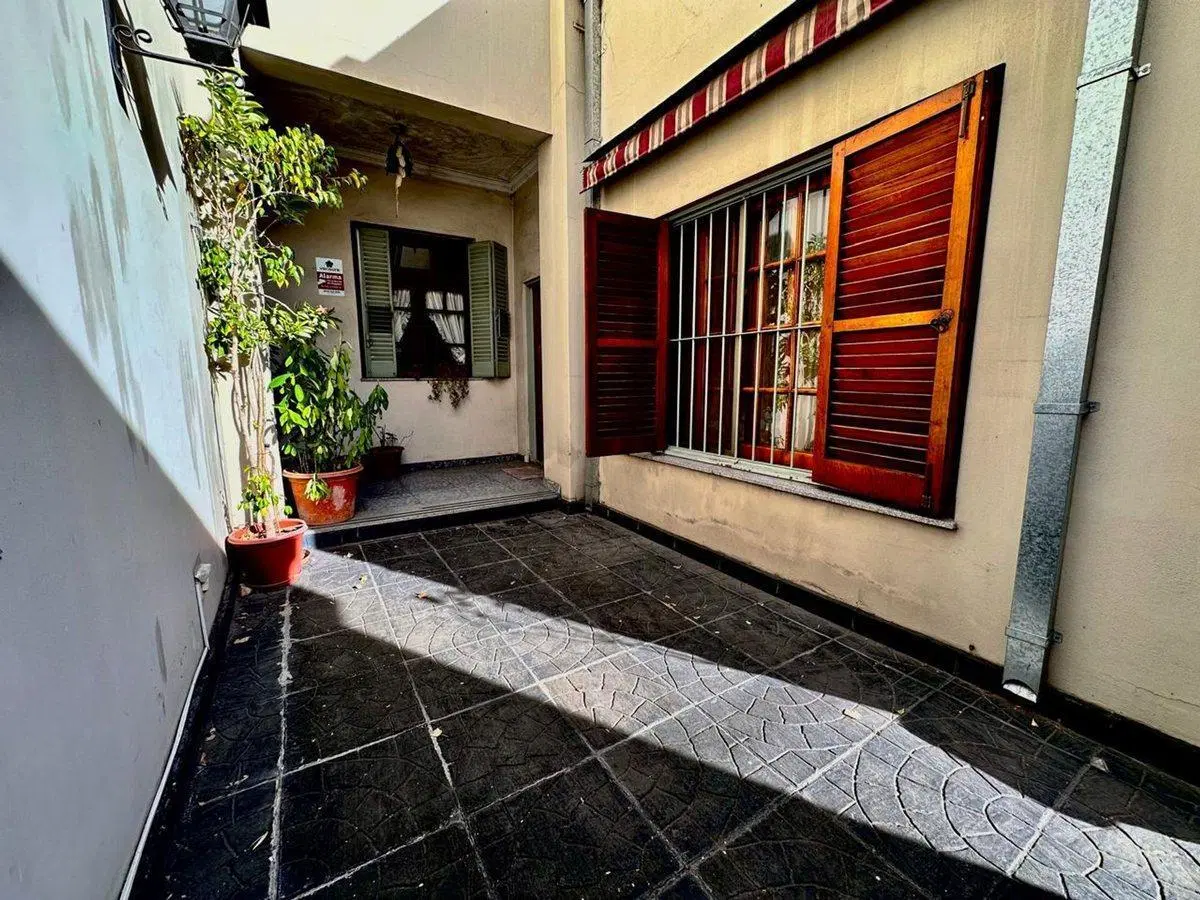 Venta Casa Antigua 6 ambientes San Martín 5