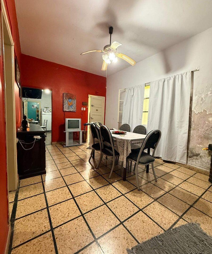 VENTA CASA LOTE PROPIO VILLA MAIPU A REFACCIONAR