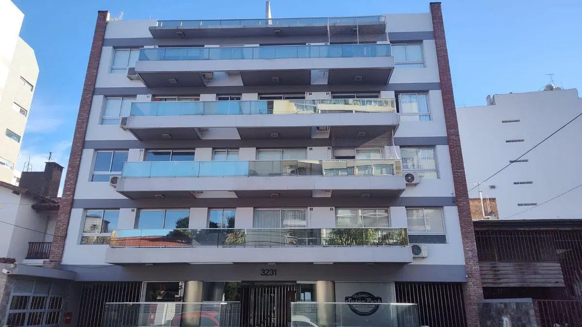 Cochera cubierta en Venta en Villa del Parque 5