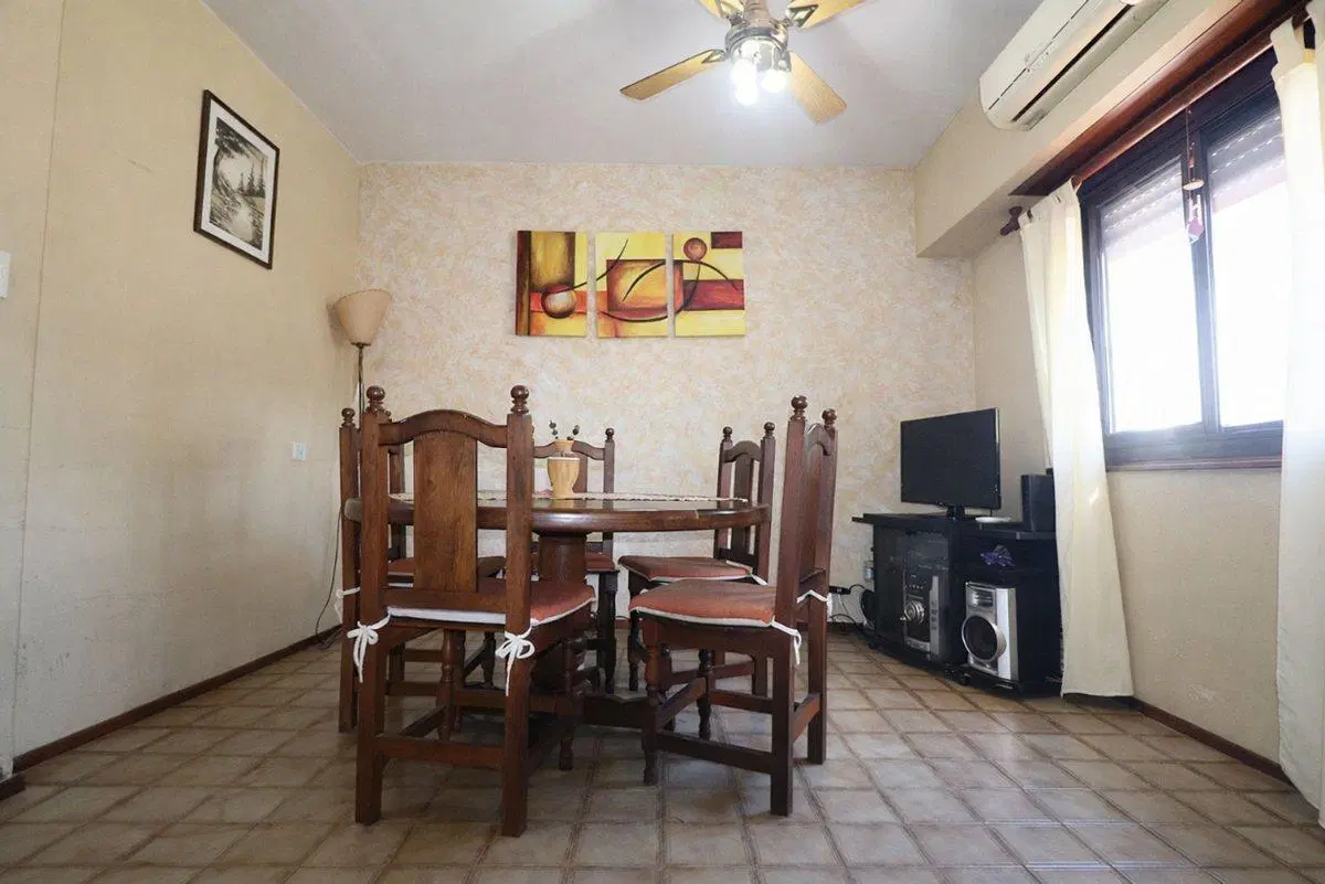 VENTA DEPARTAMENTO TRES AMBIENTES CON COCHERA 5