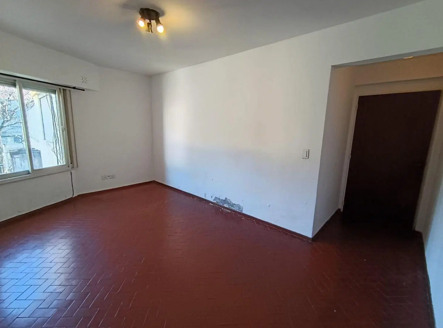 Venta departamento 2 ambientes Coghlan 2