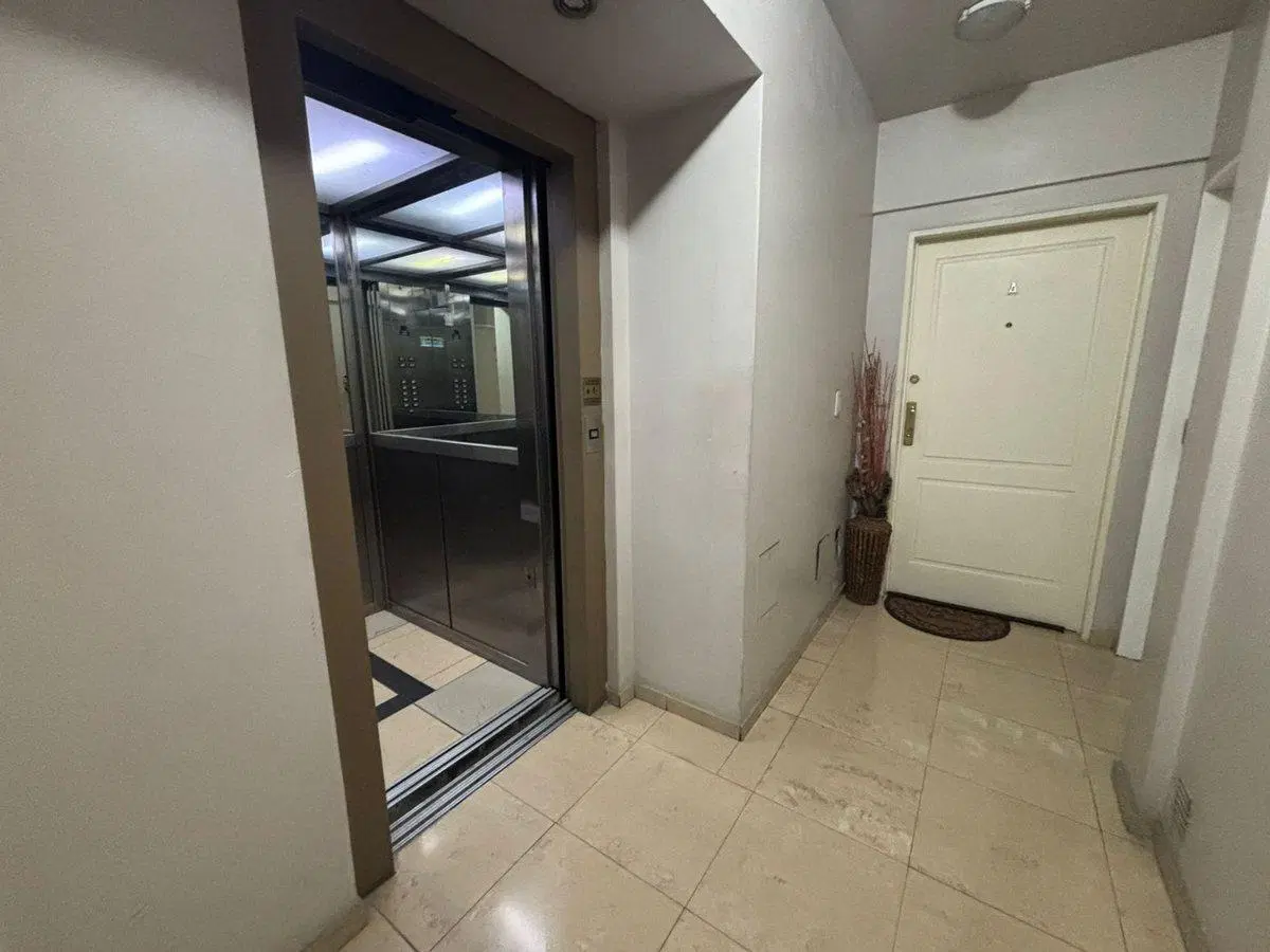 Venta Monoambiente con Balcón, EXCELENTE ESTADO. 3