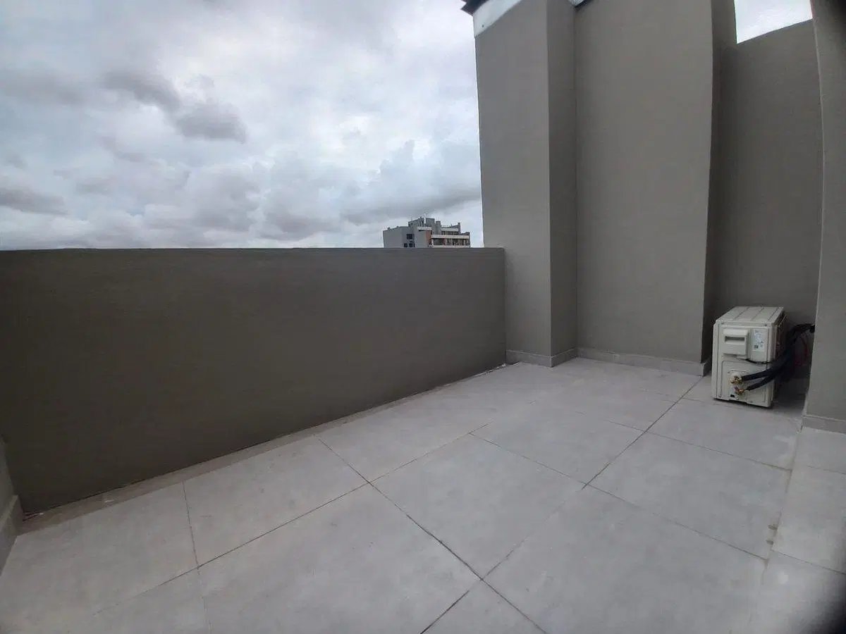 Venta mono ambiente con balcón en Villa Crespo 2