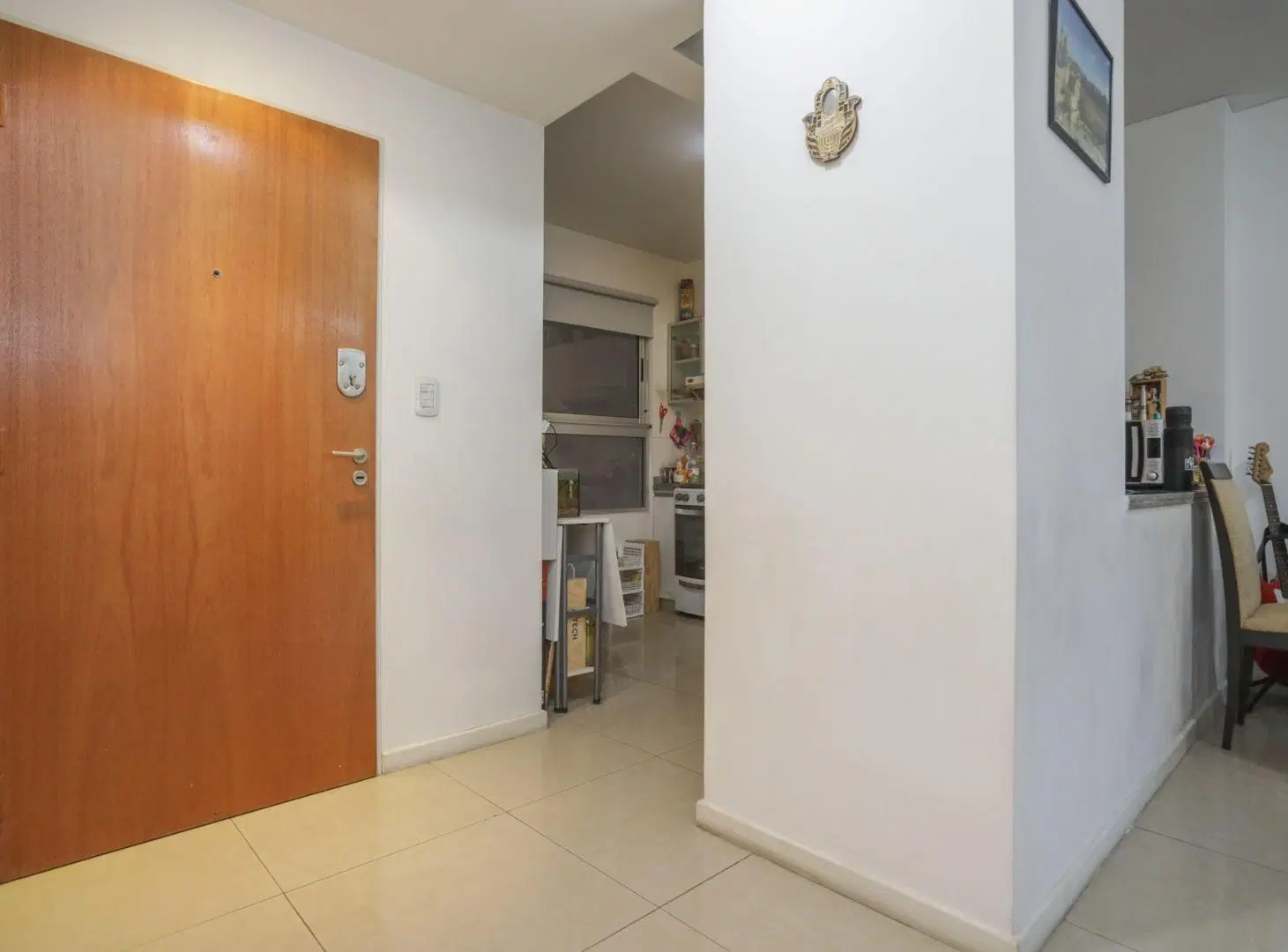 VENTA DEPTO 3 AMBIENTES AL FRENTE CON COCHERA 4