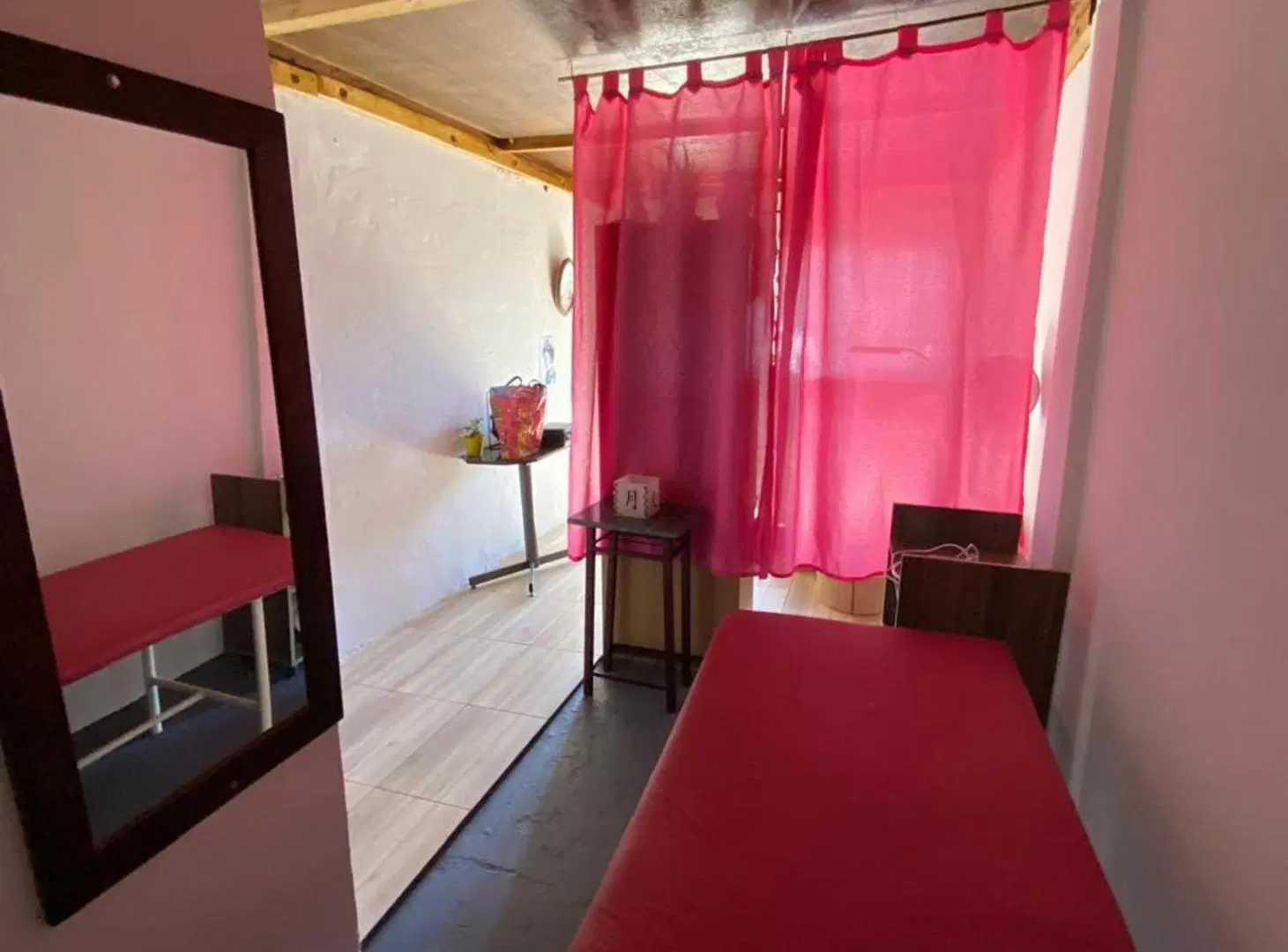 VENTA CASA C/ PATIO + TALLER + 2 LOCALES + COCHERA 5