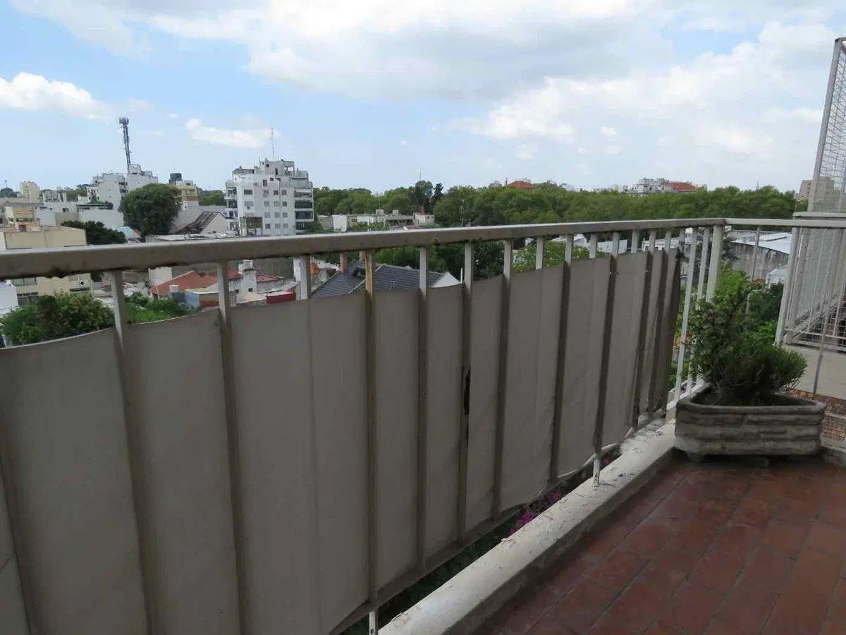 Alquiler Monoambiente con Vista Abierta Agronomía 4
