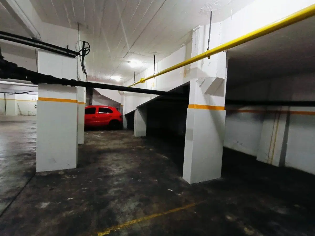 VENTA - COCHERA CUBIERTA - VILLA URQUIZA CENTRO 5