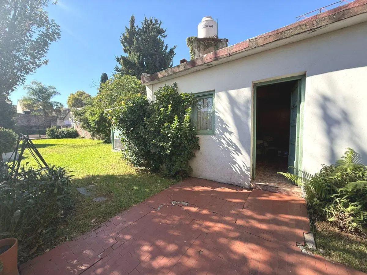 VENTA CASA 2P PARQUE, QUINCHO Y PILETA V BALLESTER 4