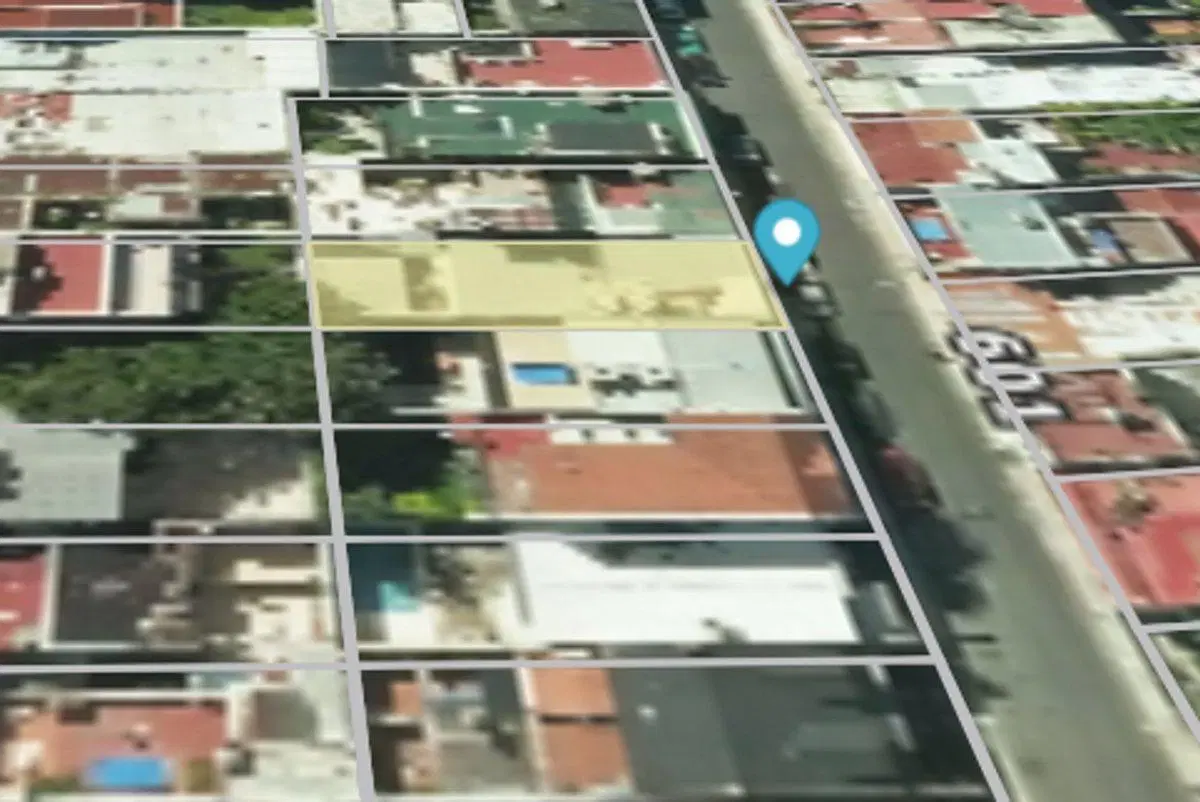 Lote 200m2 con renta en Boedo 2