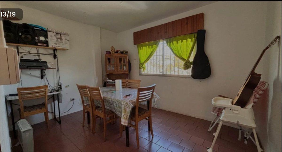 Foto de Venta casa de 6 amb.entrada auto y amplio terreno, imagen 5
