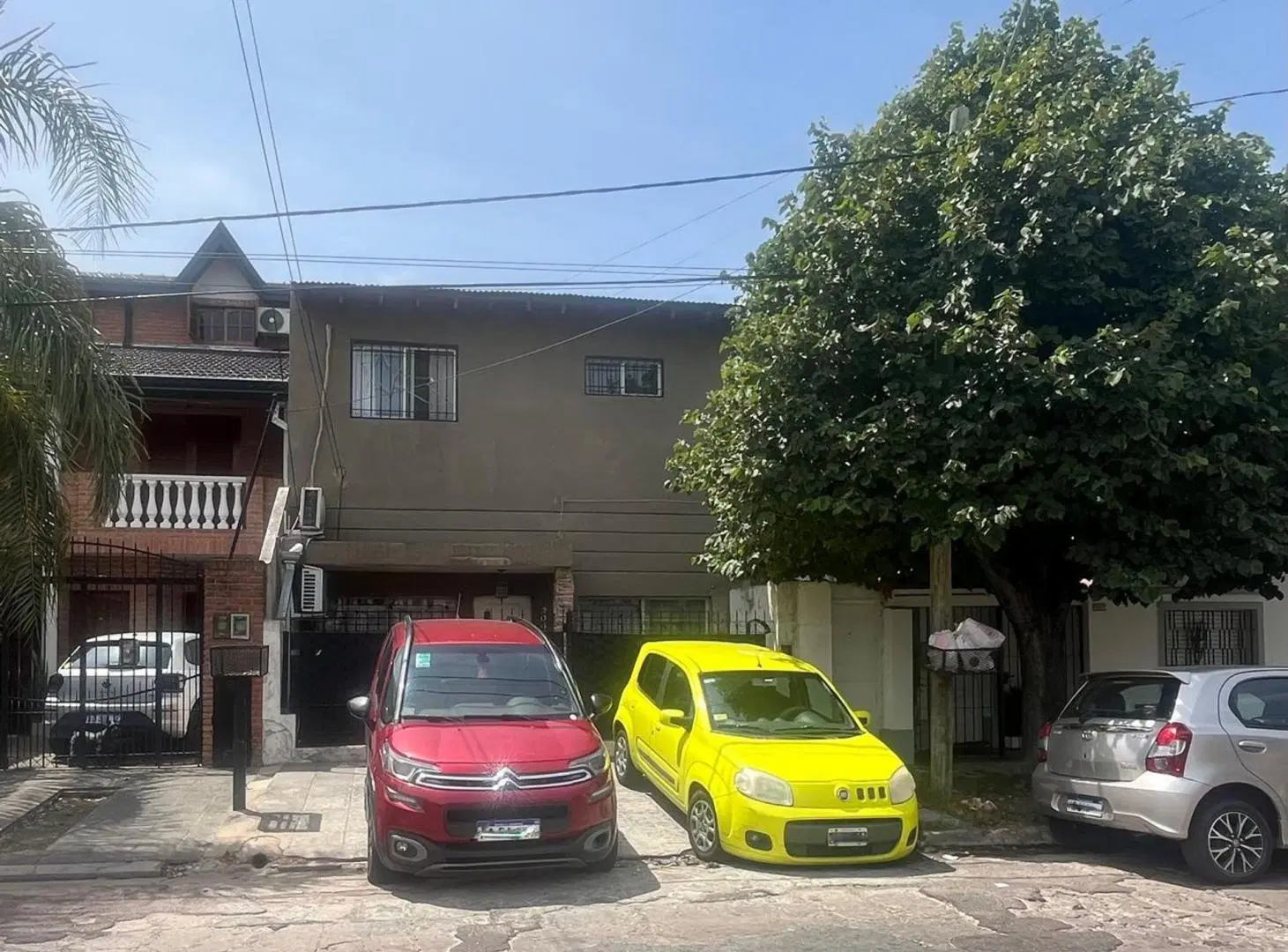 VENTA PH TIPO CASA 4 AMBIENTES CASTELAR JARDIN 3