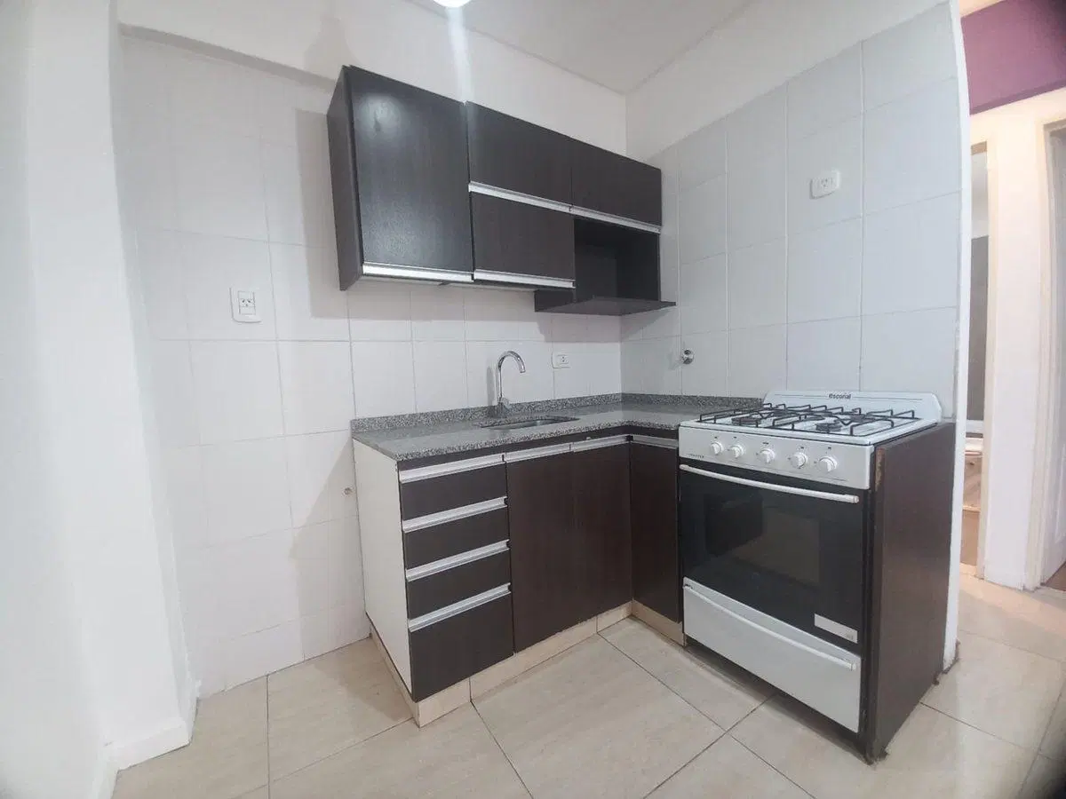 Alquiler departamento 2 ambientes con balcon 5