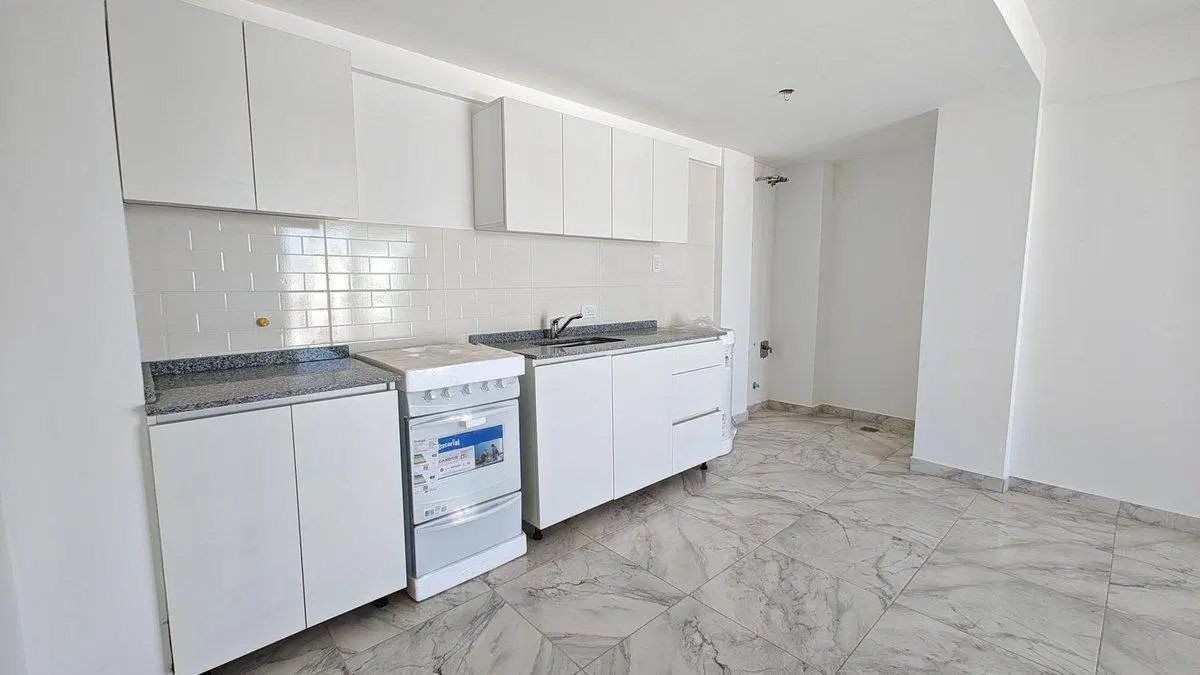 VENTA DEPARTAMENTO 2 AMB. C/BALCON SAN MARTIN 3