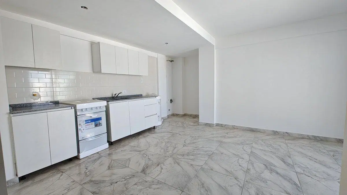 VENTA DEPARTAMENTO 2 AMB. C/BALCON SAN MARTIN 5