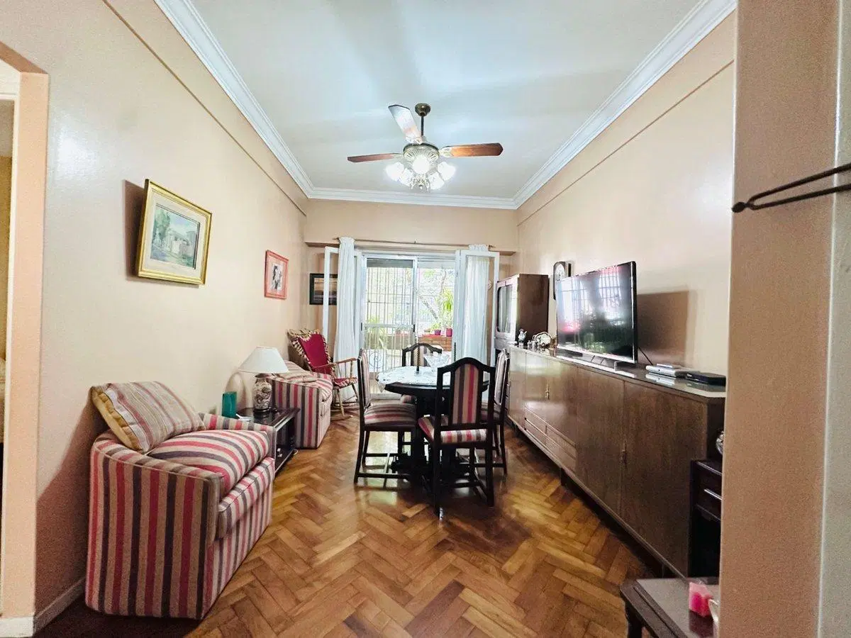 VENTA TRES AMBIENTES CON BALCÓN COCHERA SAAVEDRA 3