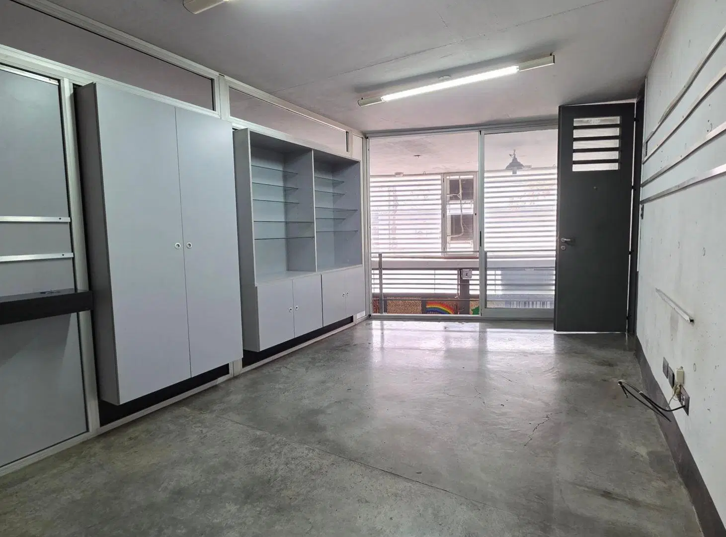 Alquiler Oficina con Local/Deposito Villa Ortuzar 3