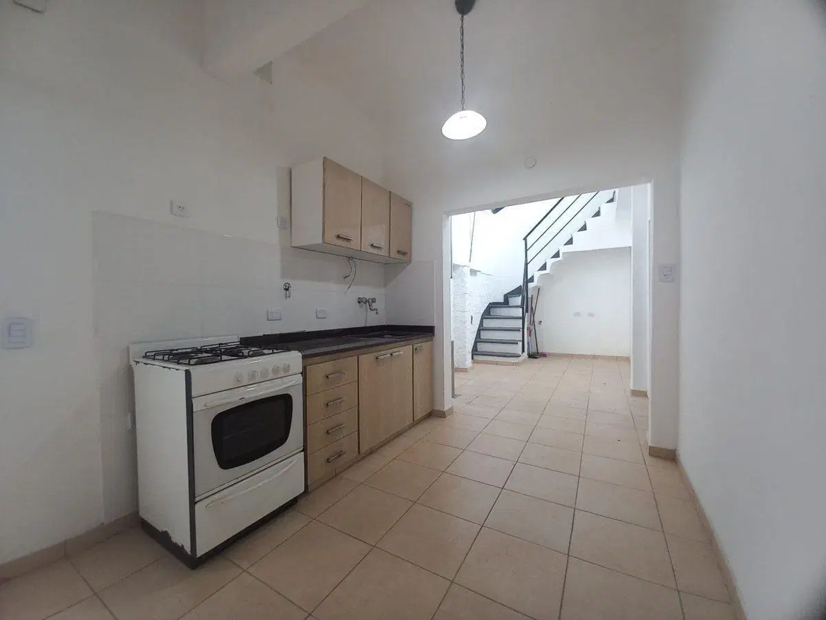 Venta ph 3 amb con terraza en Santos Lugares 3
