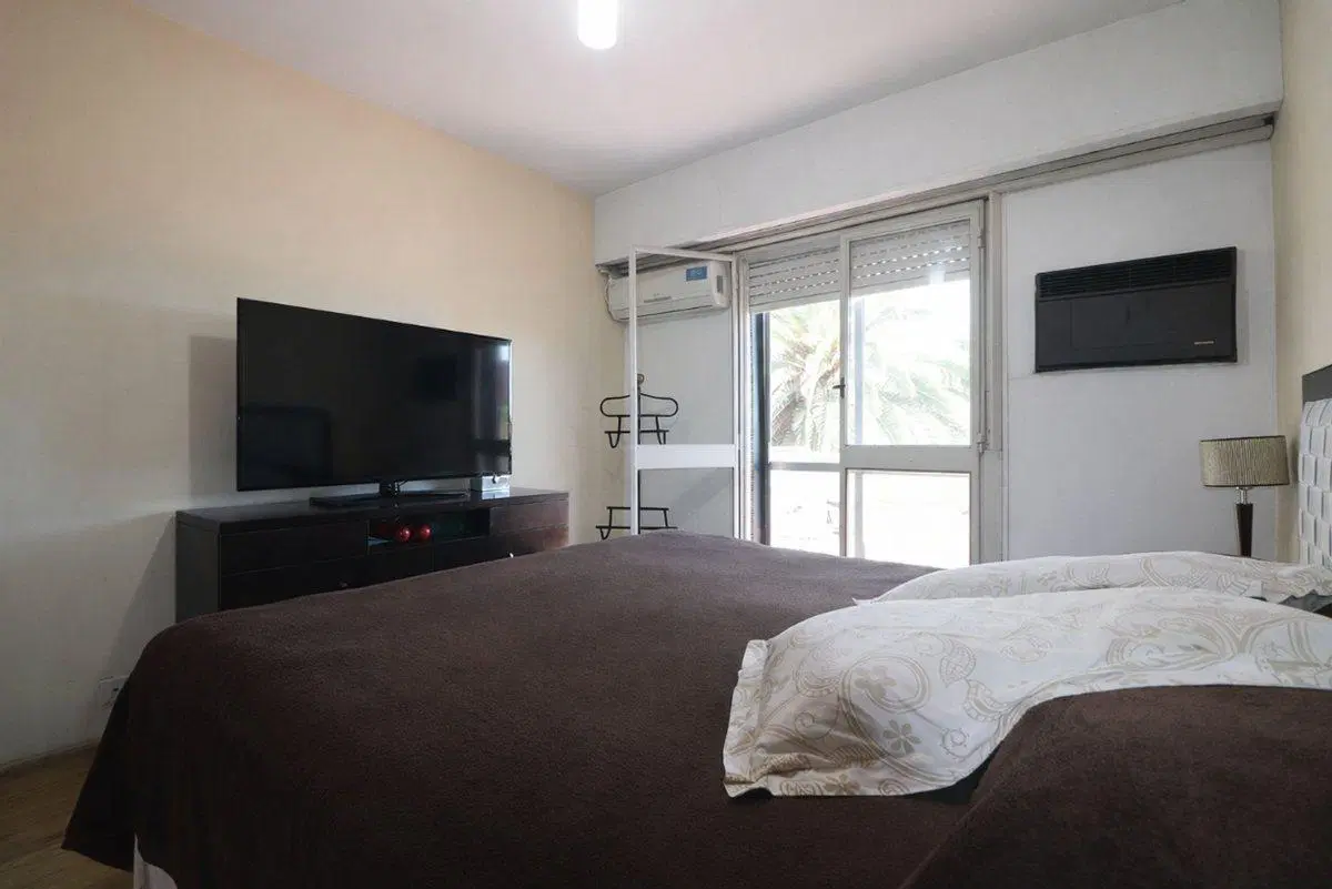 VENTA DEPARTAMENTO TRES AMBIENTES CON COCHERA 3