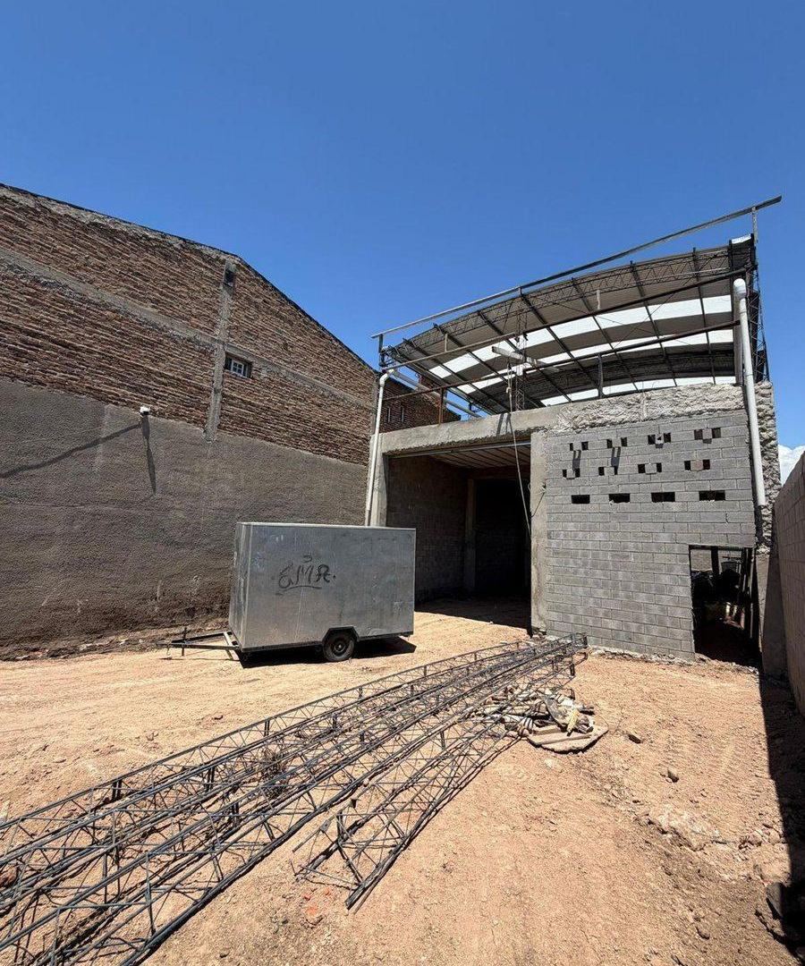 Foto de Venta Galpón en José León Suárez, imagen 1