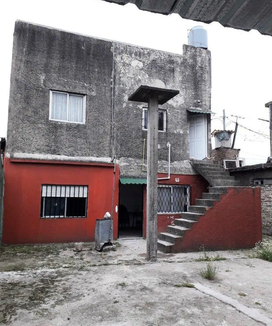 VENTA CASA MULTIFAMILIAR 5 AMB RAFAEL CASTILLO 4