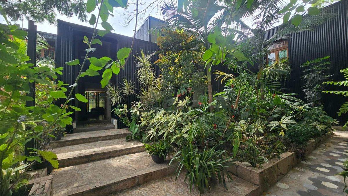 Foto de Venta Casa 10 ambientes con Piscina Hurlingham, imagen 4